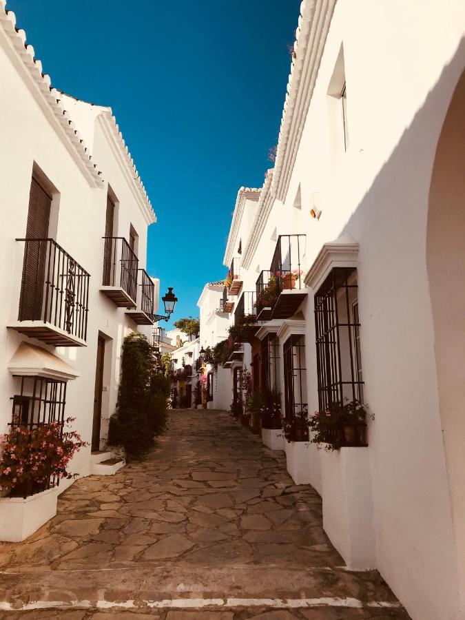 Lovely Studio In Marbella Close To Puente Romano Eksteriør billede